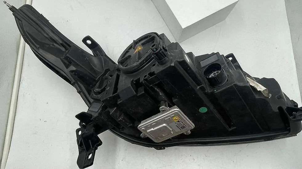 Headlight (LH) - 2014 Land Rover SPORT