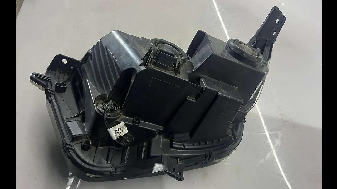 Headlight (RH) - 2017 Ford Edge