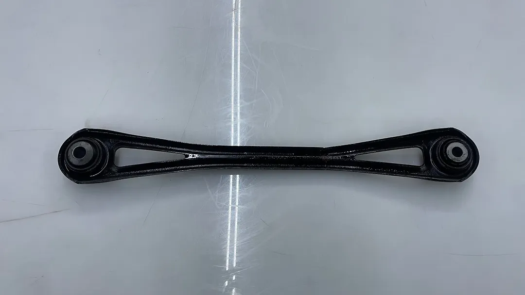 Lower Arm(RHF) - 2013 Audi Q7