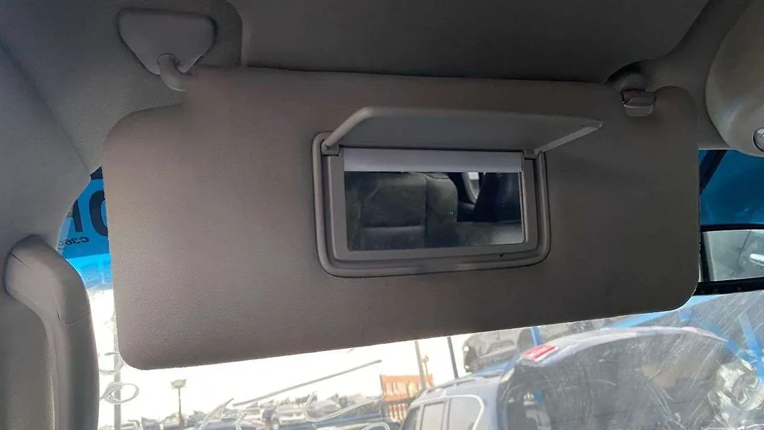 Sun visor - 2010 Infiniti QX56 5.6i