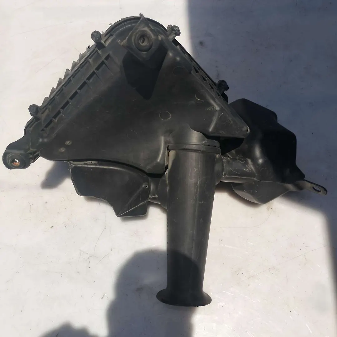 Air cleaner box - 2014 GMC Acadia