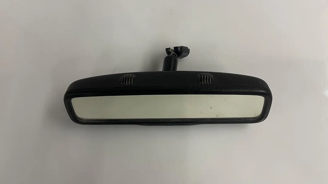 Rear view mirror - 2013 GMC Acadia Denali