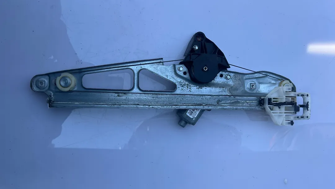 Door motor (LHB) - 2014 Chevrolet Impala