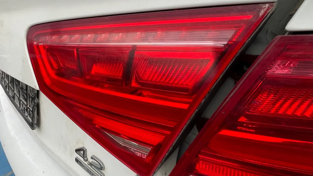 Trunk Light (RH) - 2012 Audi A8