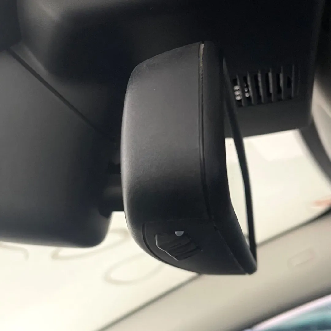 Mirror (Inner rear view) - 2018 Jaguar F-Pace