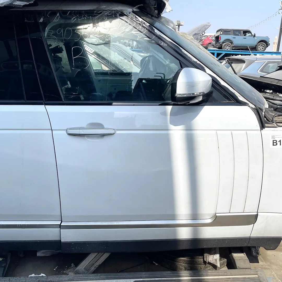 Door (RHF) - 2015 Land Rover RANGE ROVER Autobiography