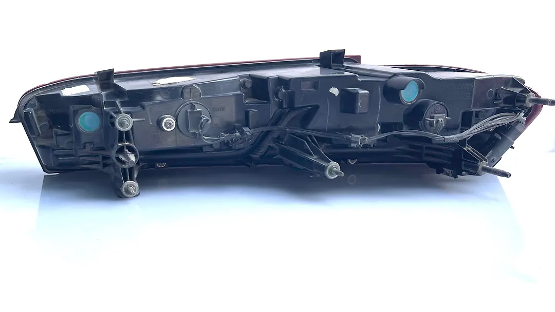 Tail Light (LH) - 2016 Chevrolet Camaro