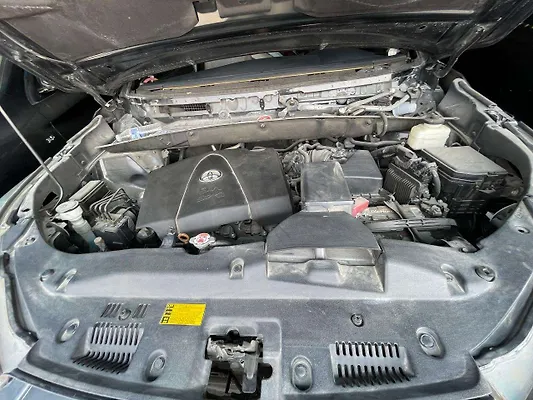 Engine  - 2018 Toyota Highlander SE