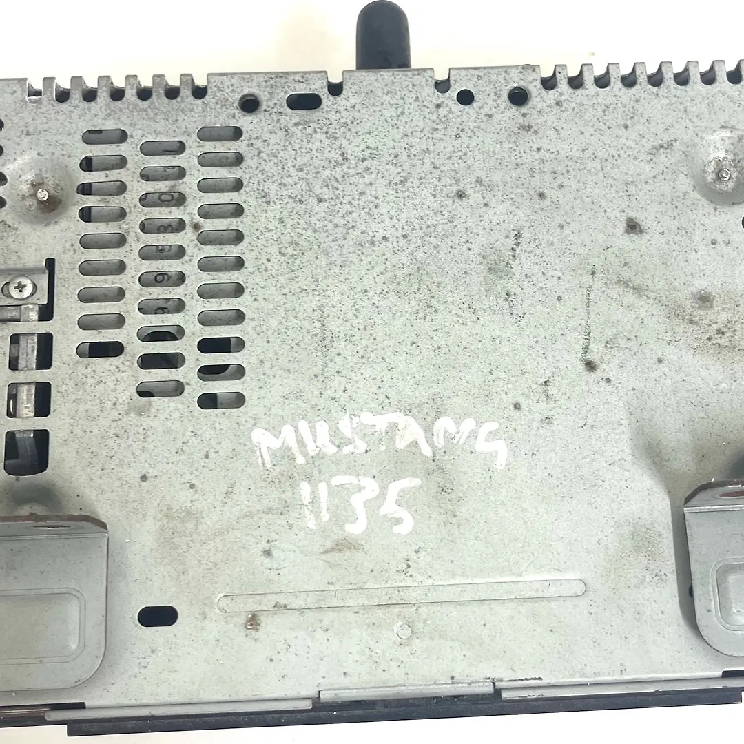Radio FM CD Player Receiver - 2022 Ford Mustang I4 Coupe