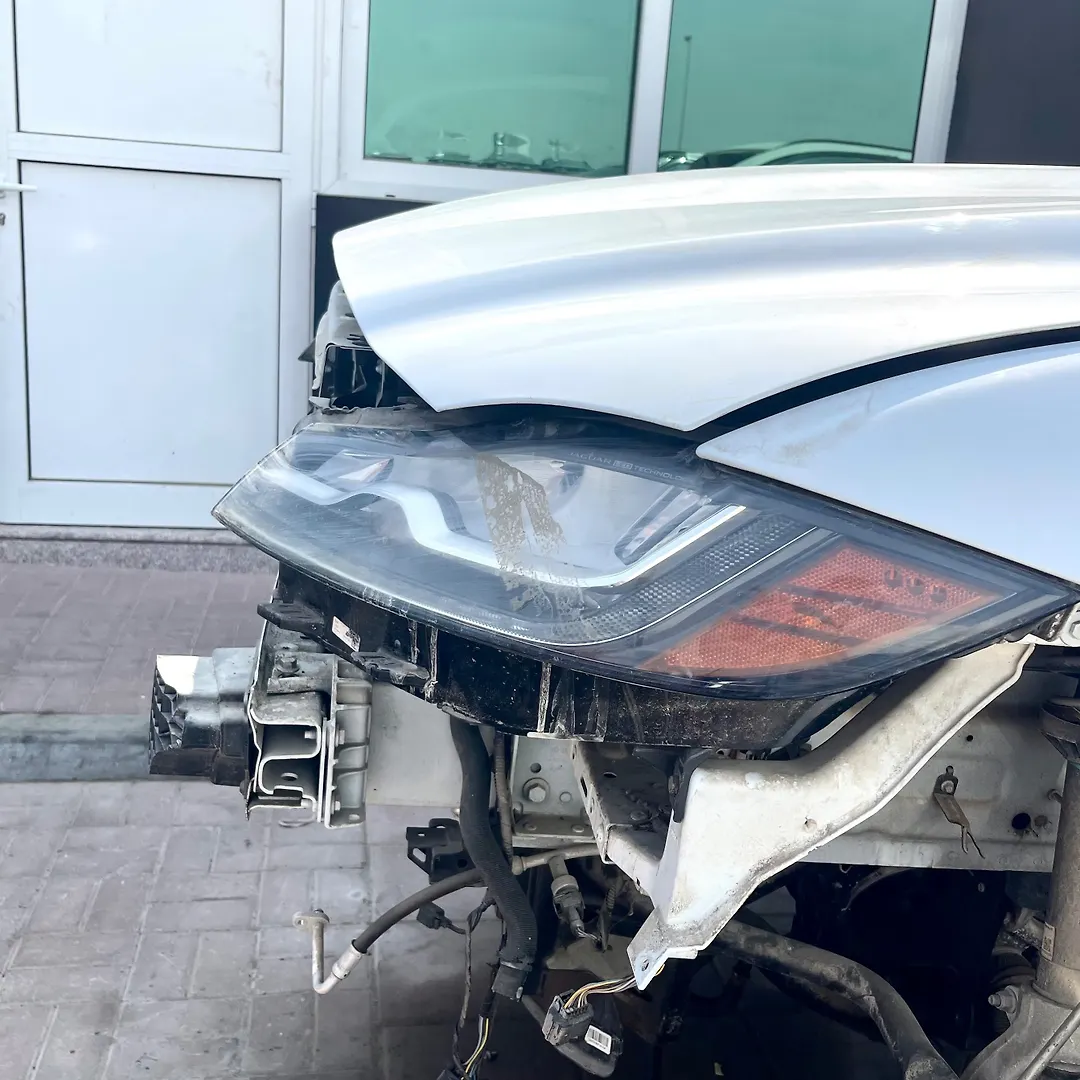 Headlight (LH) - 2018 Jaguar F PACE
