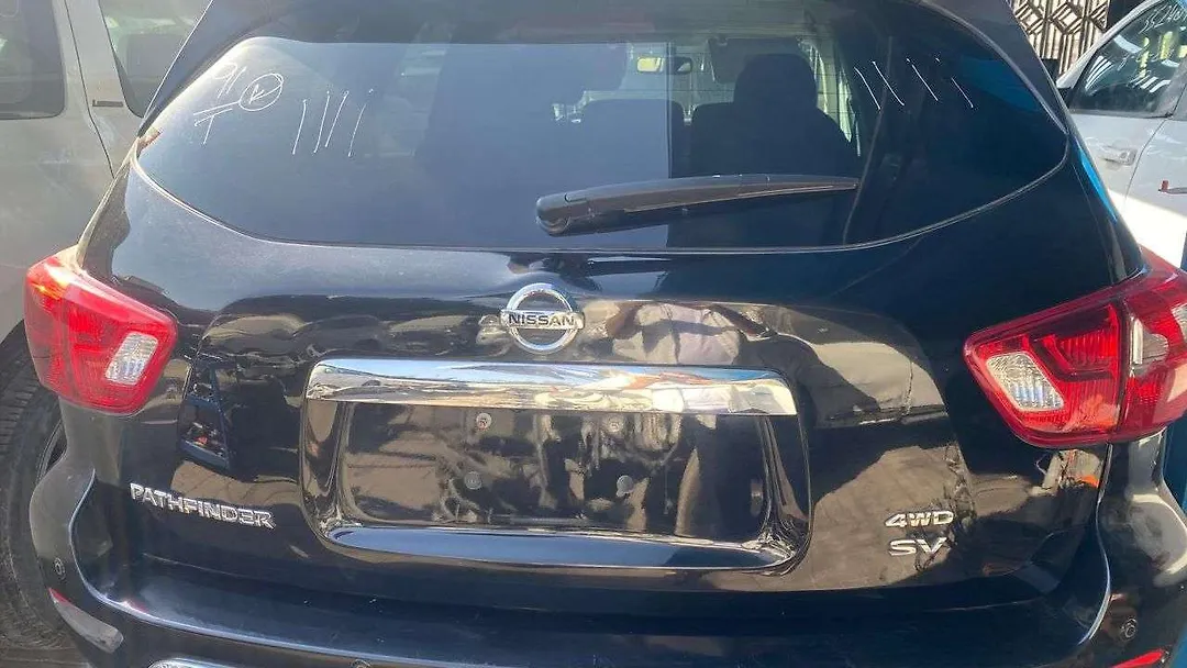 Trunk/hatch/tailgate - 2017 Nissan Pathfinder