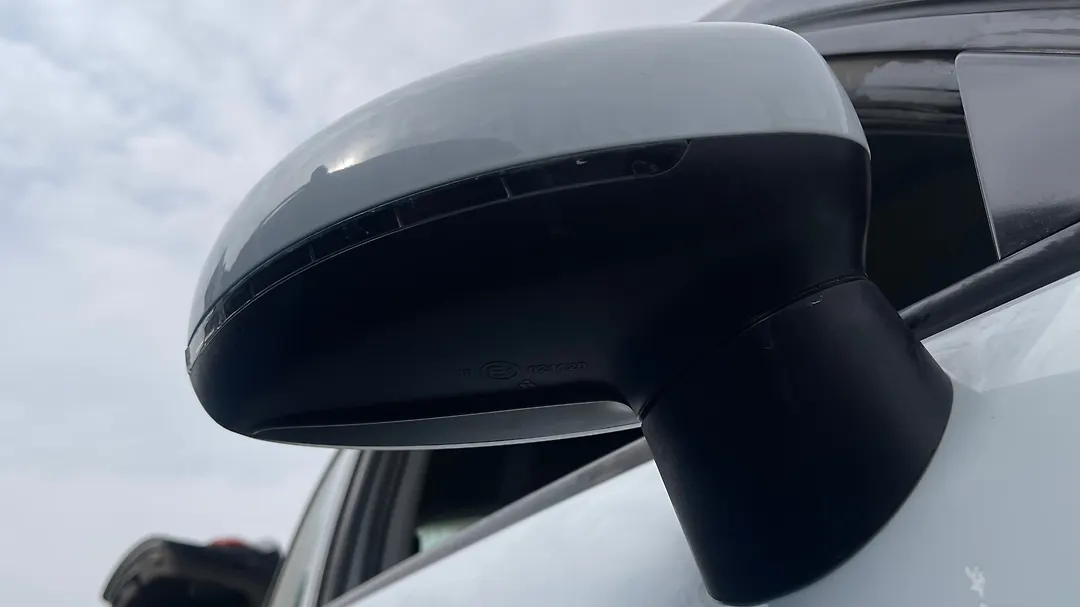 Side Mirror (RH) - 2012 Audi A1