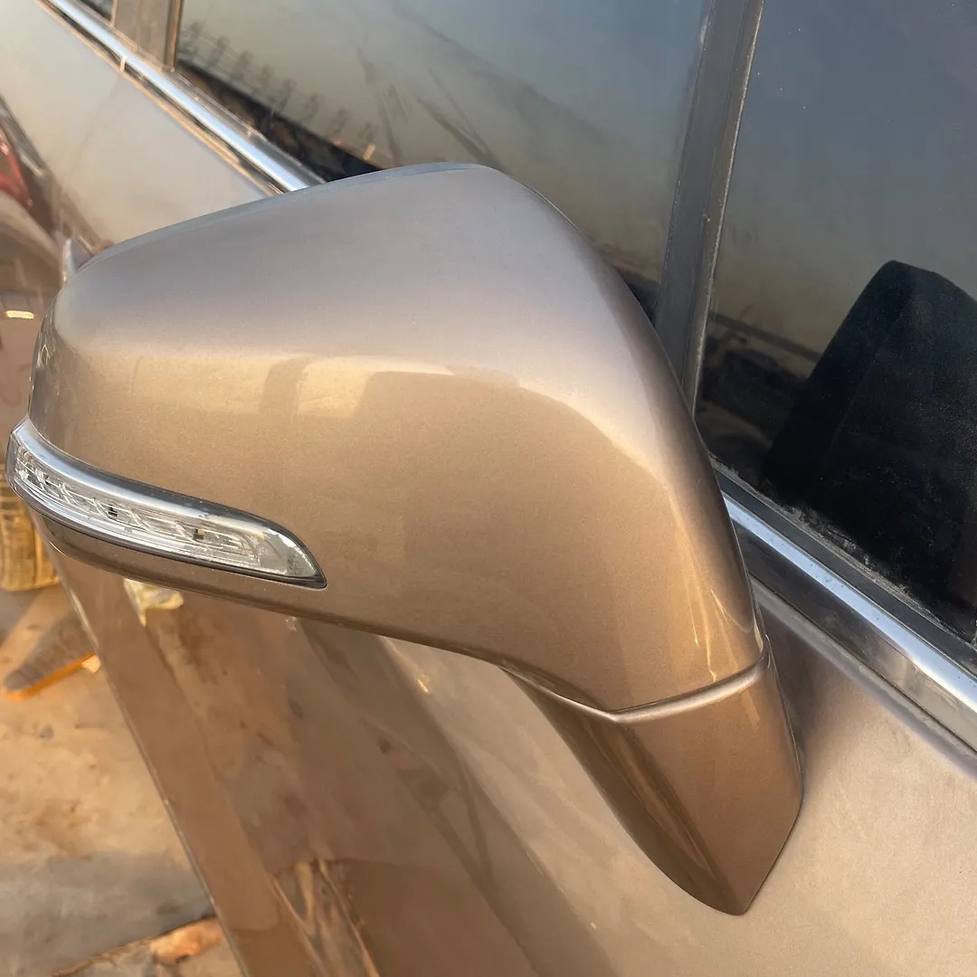 Side Mirror (RH) - 2018 Chevrolet Trax