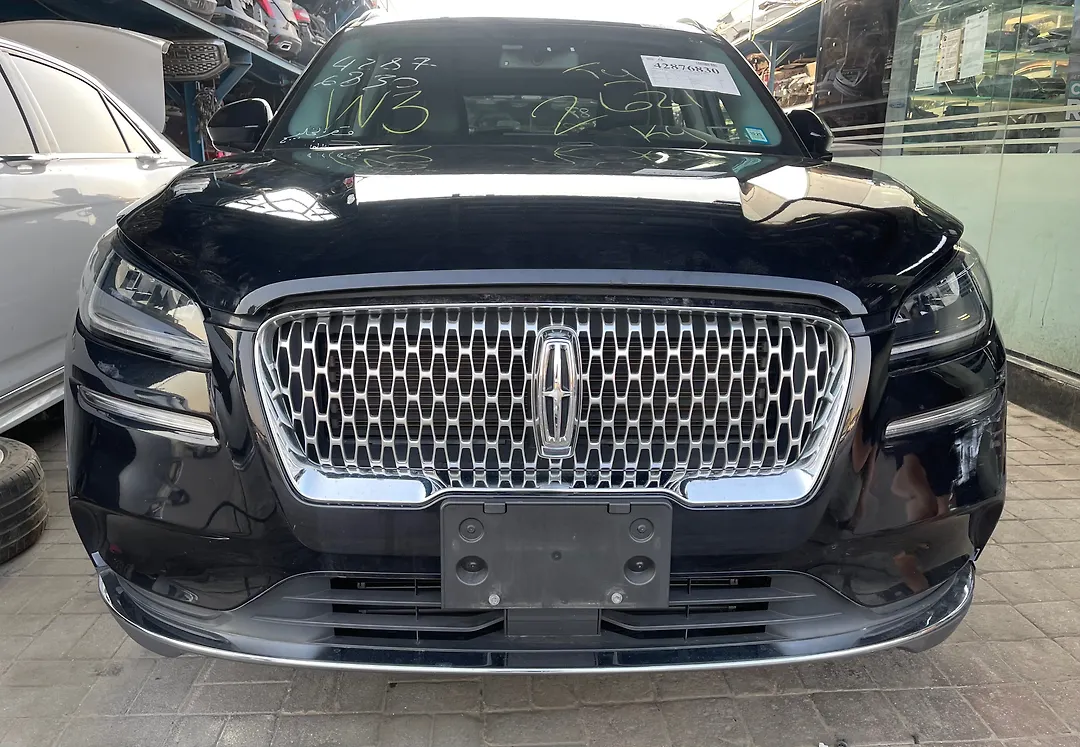 Front Bumper - 2022 Lincoln Corsair