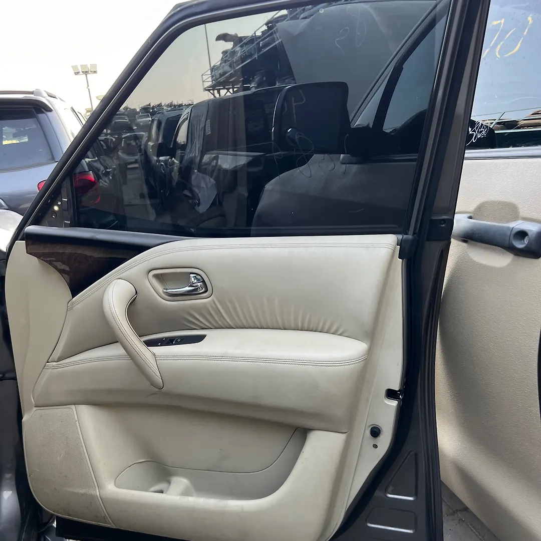 Door (RHF) - 2014 Infiniti QX80 SUV