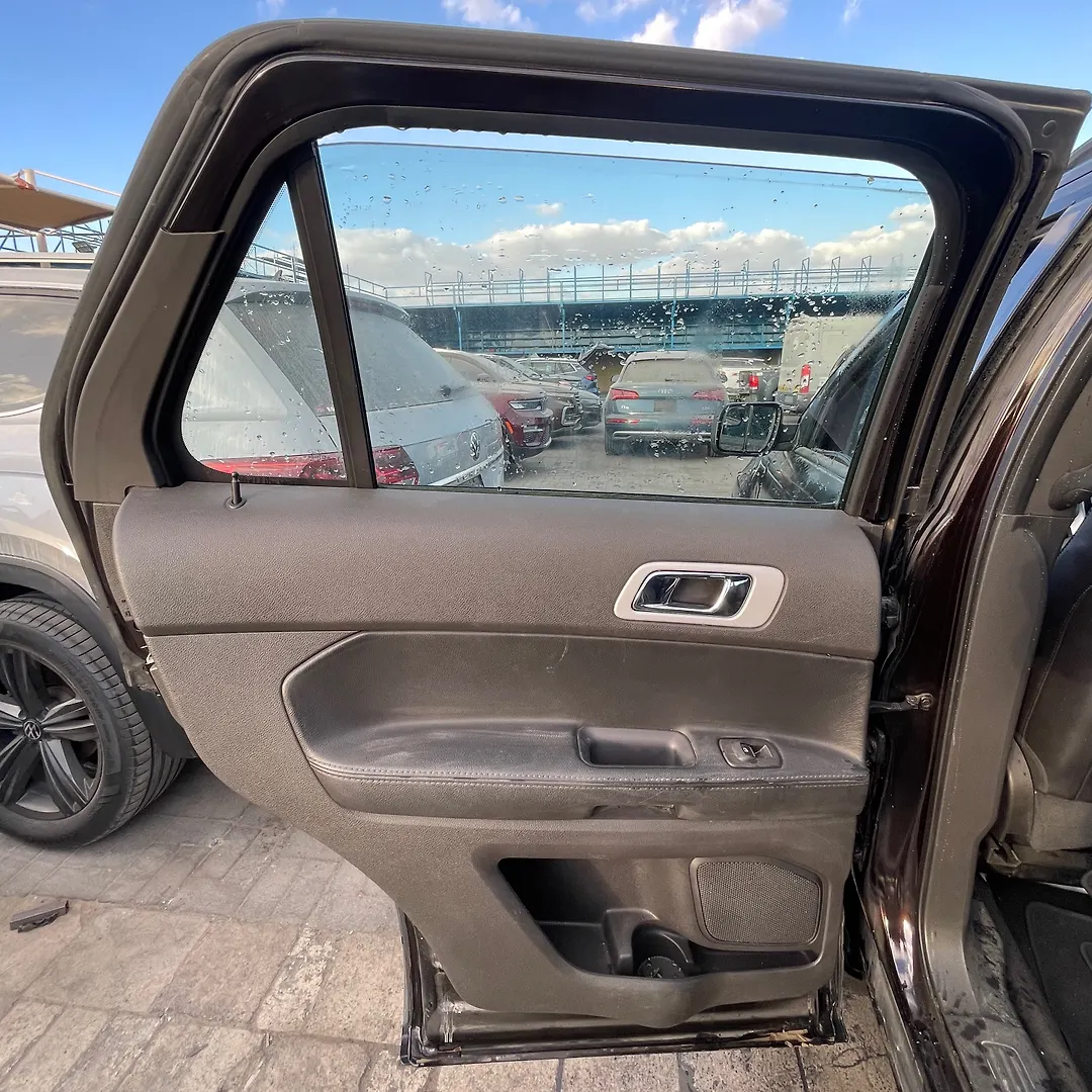 Door (LHB) - 2014 Ford Explorer XLT