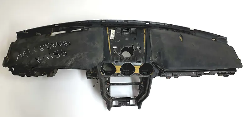 Dashboard  - 2020 Ford Mustang I4 Coupe
