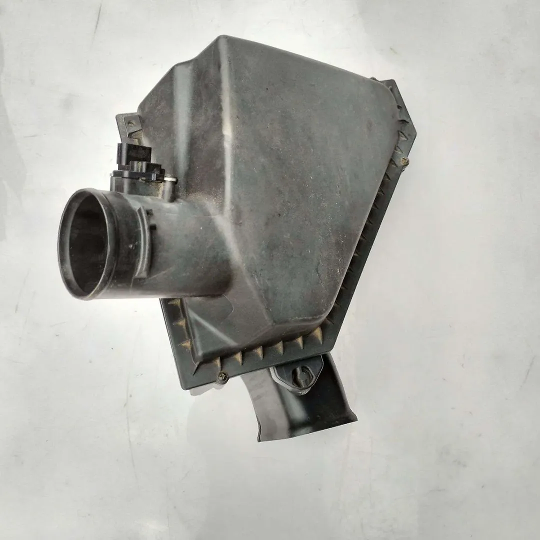 Air cleaner box - 2013 Cadillac ATS
