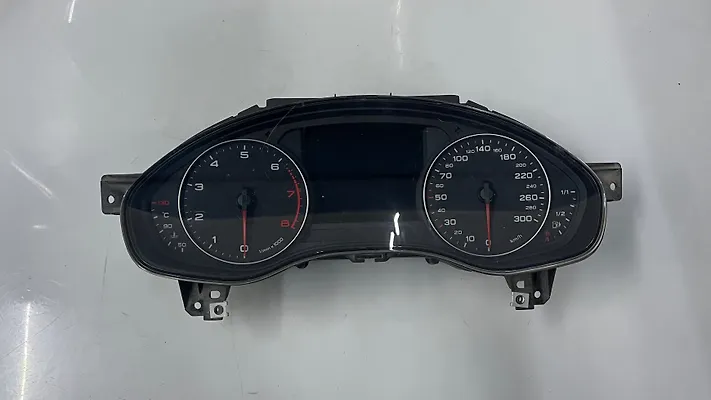Speedometer - 2013 Audi A6