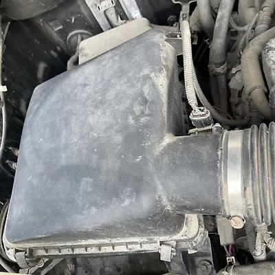 Air cleaner box - 2008 Toyota Tundra SR5