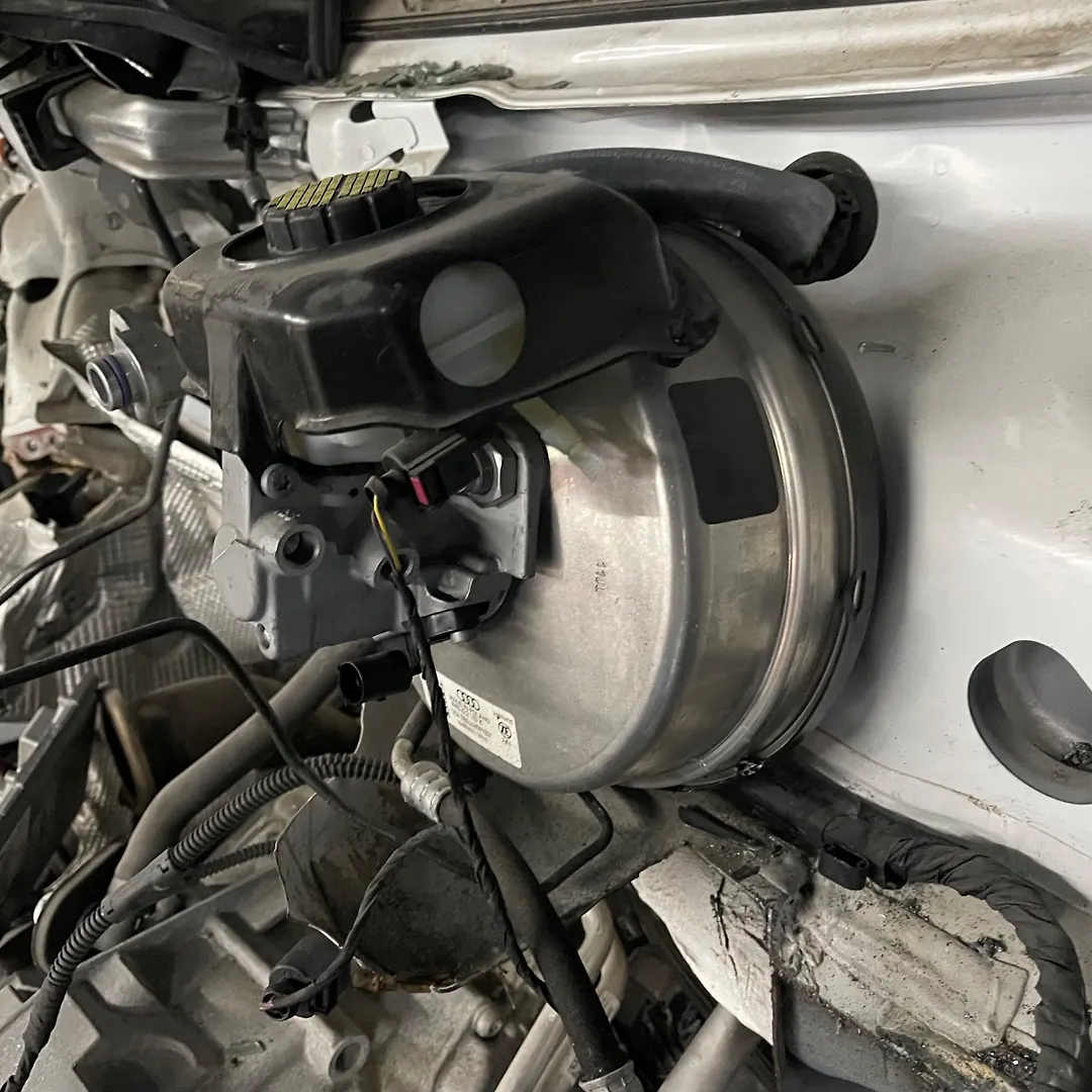 Brake booster - 2023 Audi A4 Quattro S Line
