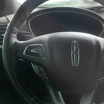Steering wheel - 2018 Lincoln MKX Premier