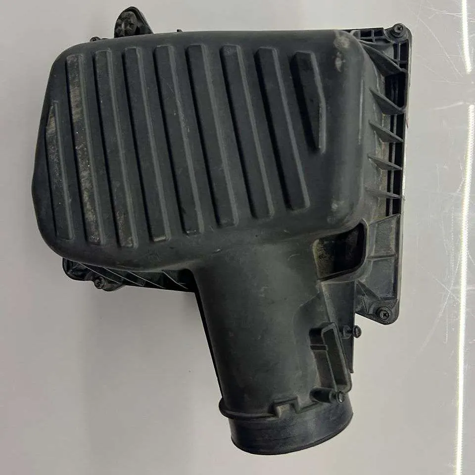 Air cleaner box - 2018 Chevrolet Equinox