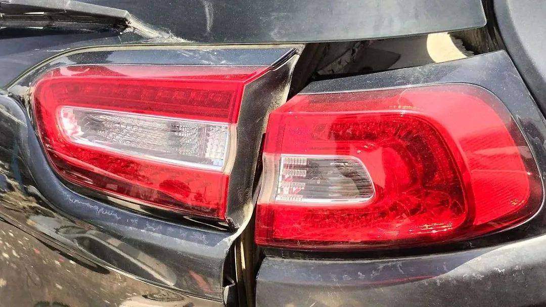 Tail Light (RH) - 2016 Jeep Cherokee