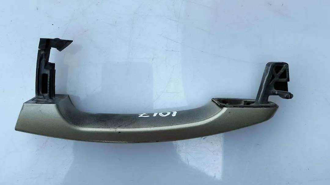 Door handle exterior - 2011 GMC Terrain