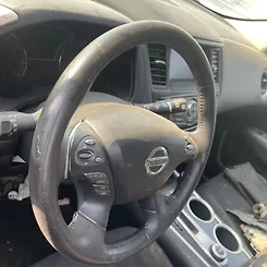 Steering wheel - 2013 Nissan Pathfinder