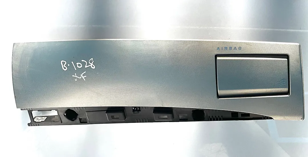 Ac vent penal dashboard RH - 2012 Jaguar XF