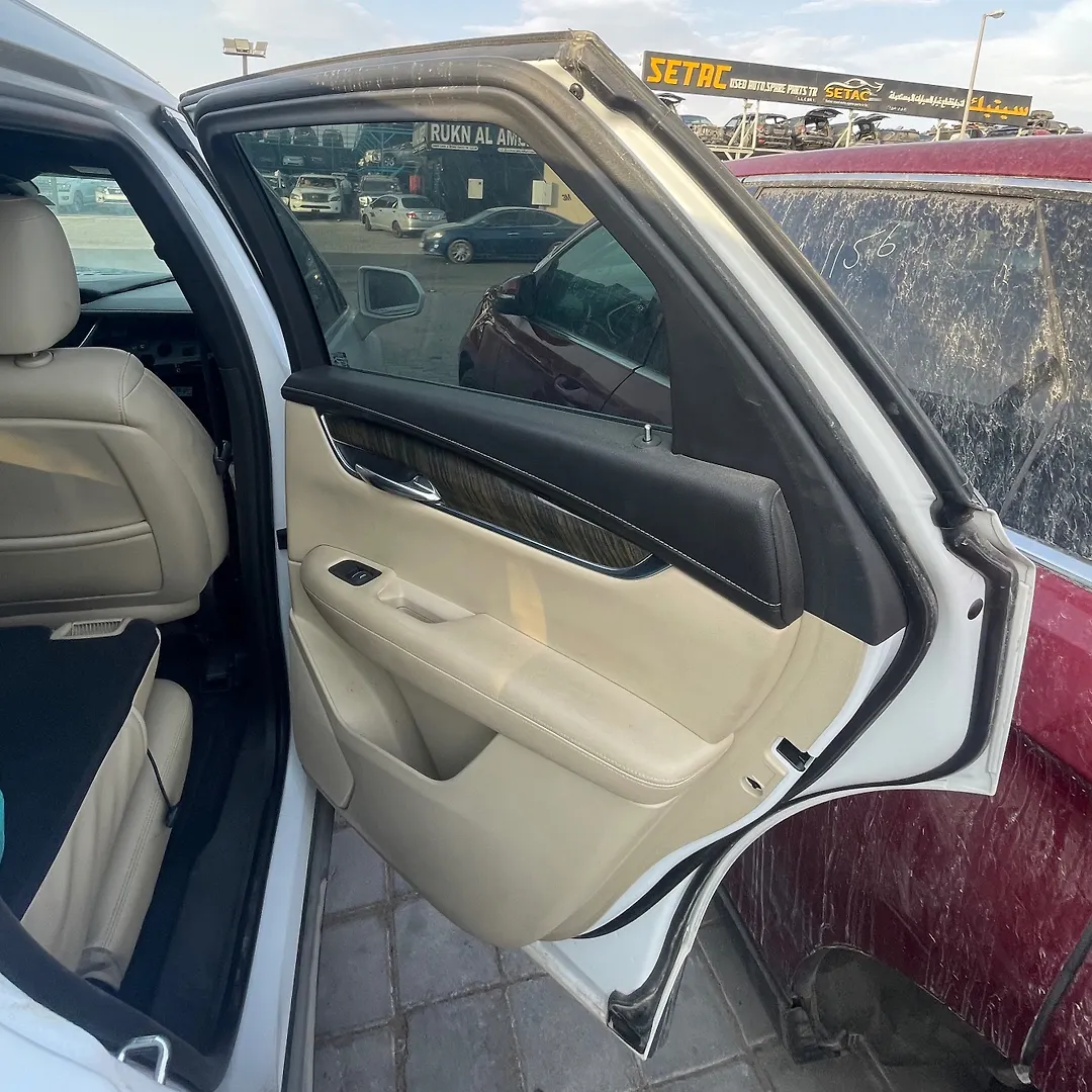 Door (RHB) - 2017 Cadillac XT5