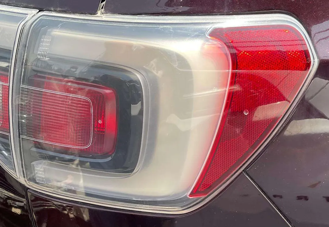 Tail Light (RH) - 2018 GMC Acadia