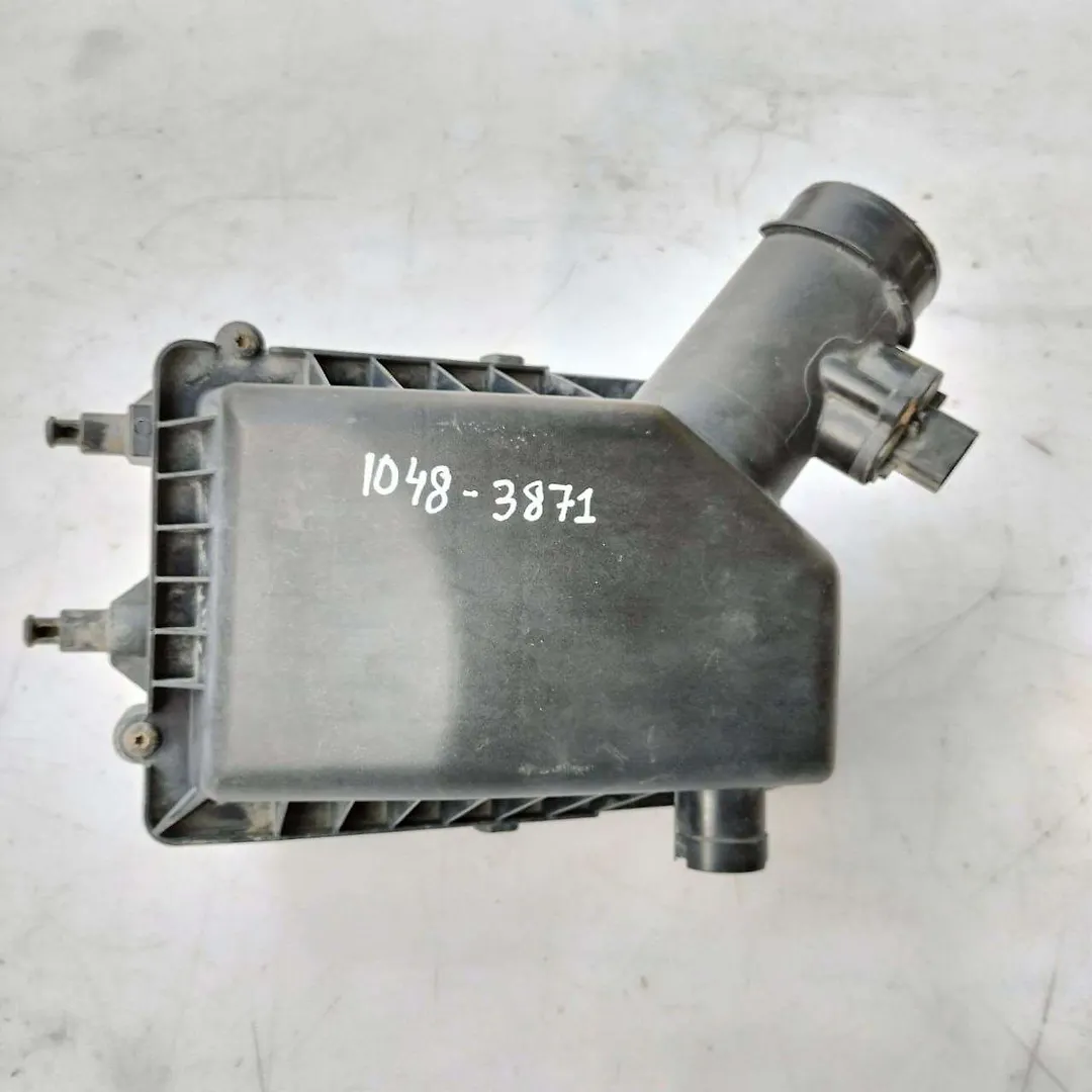Air cleaner box - 2017 Chevrolet Sonic
