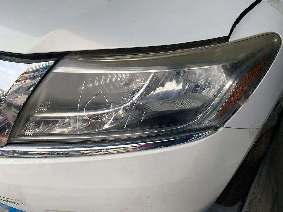 Headlight (LH) - 2014 Nissan Pathfinder