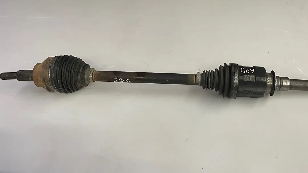 Axle(RHF) - 2011 Jeep Grand Cherokee Limited WK