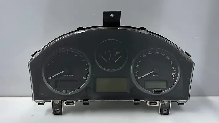 Speedometer - 2009 Land Rover LR2