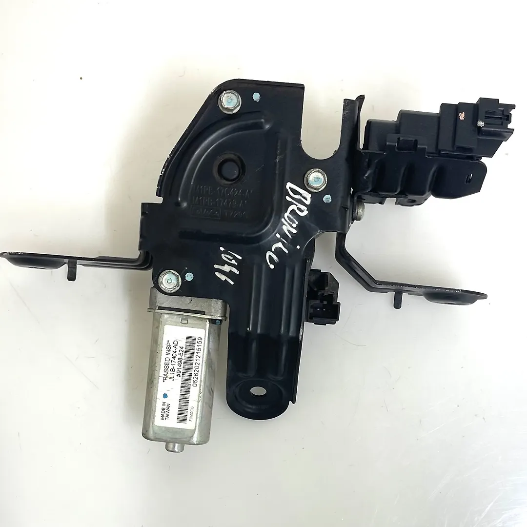 Rear wiper motor - 2022 Chevrolet Traverse LT Leather
