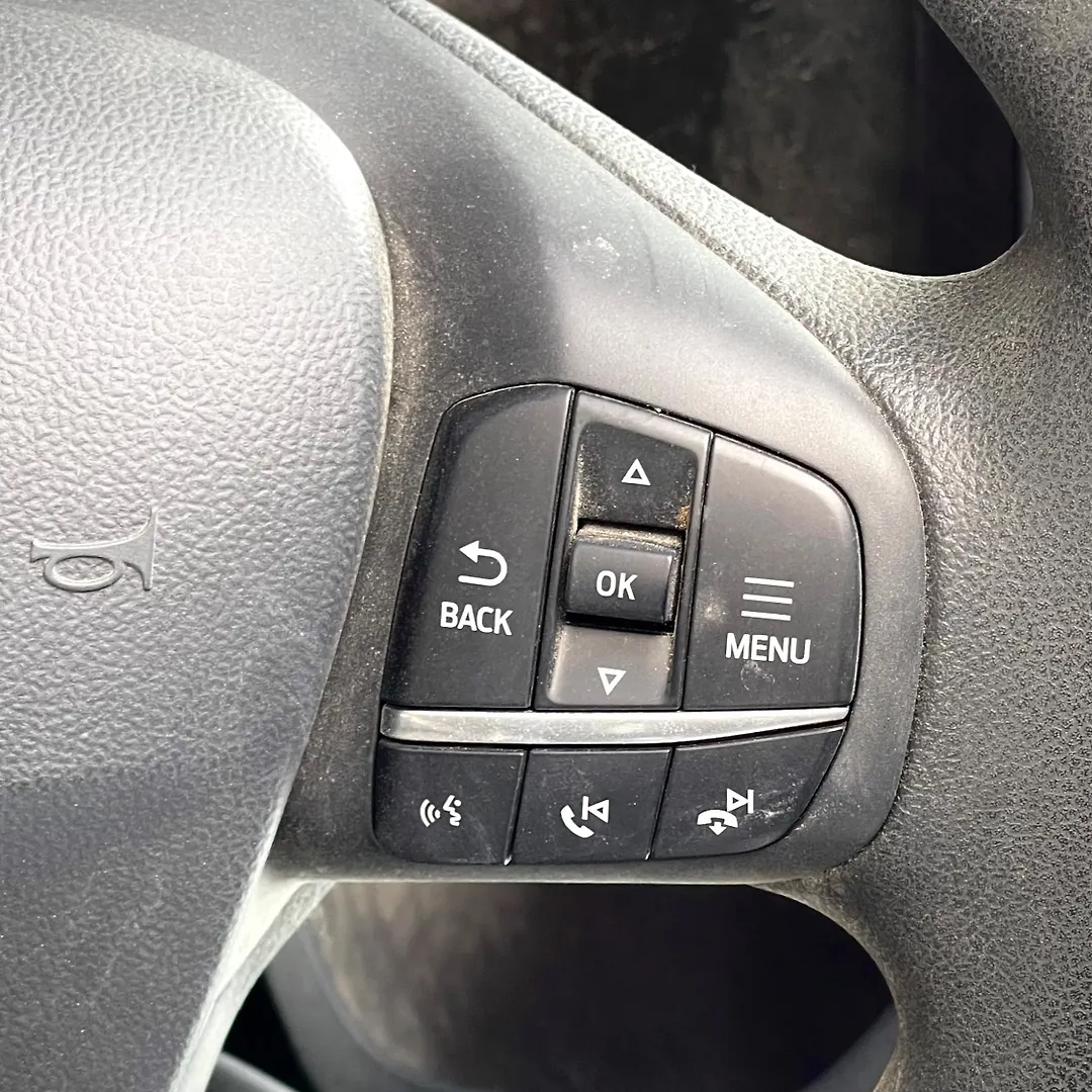 Steering wheel - 2021 Ford Bronco SPORT