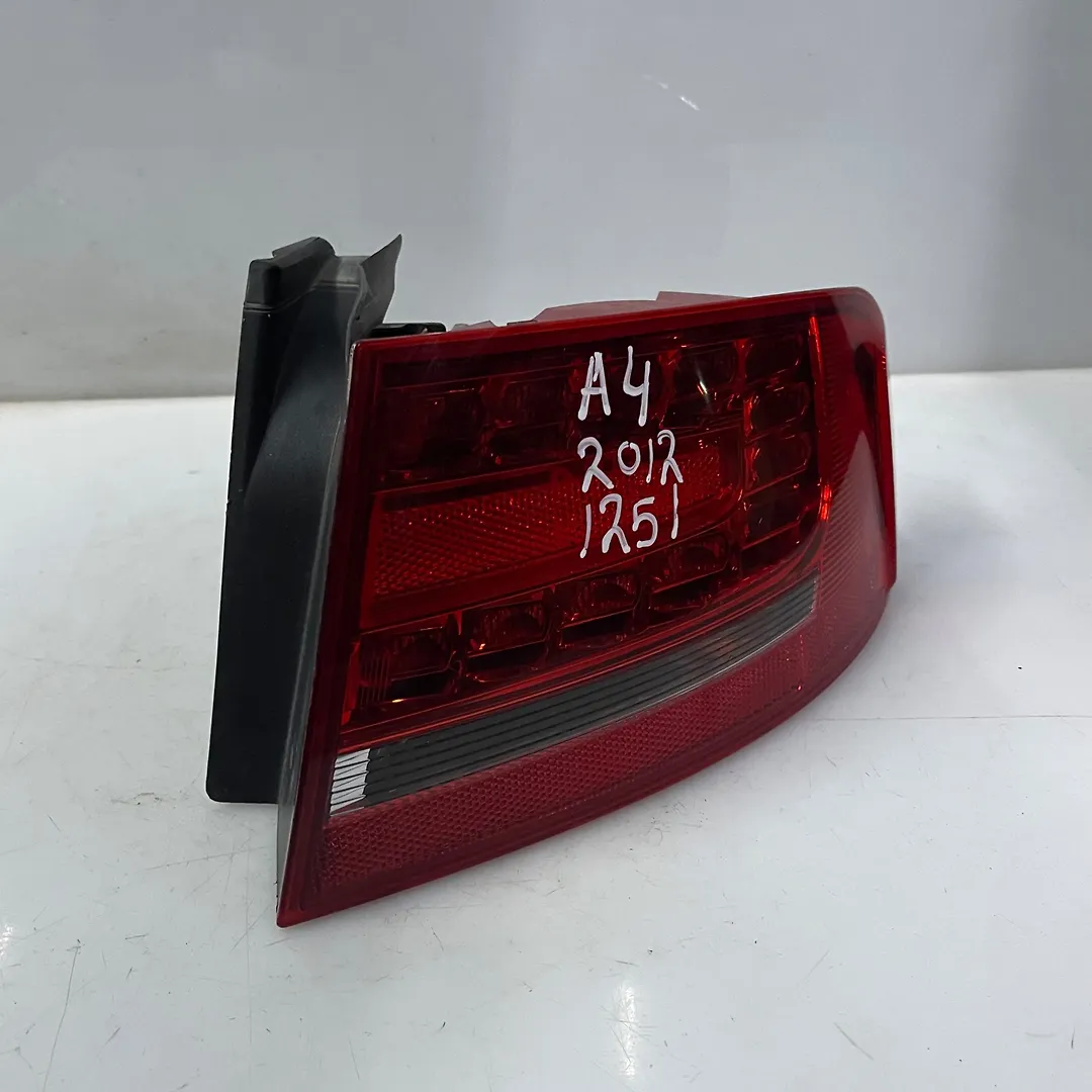 Tail Light (RH) - 2011 Audi A4 ECONOMY