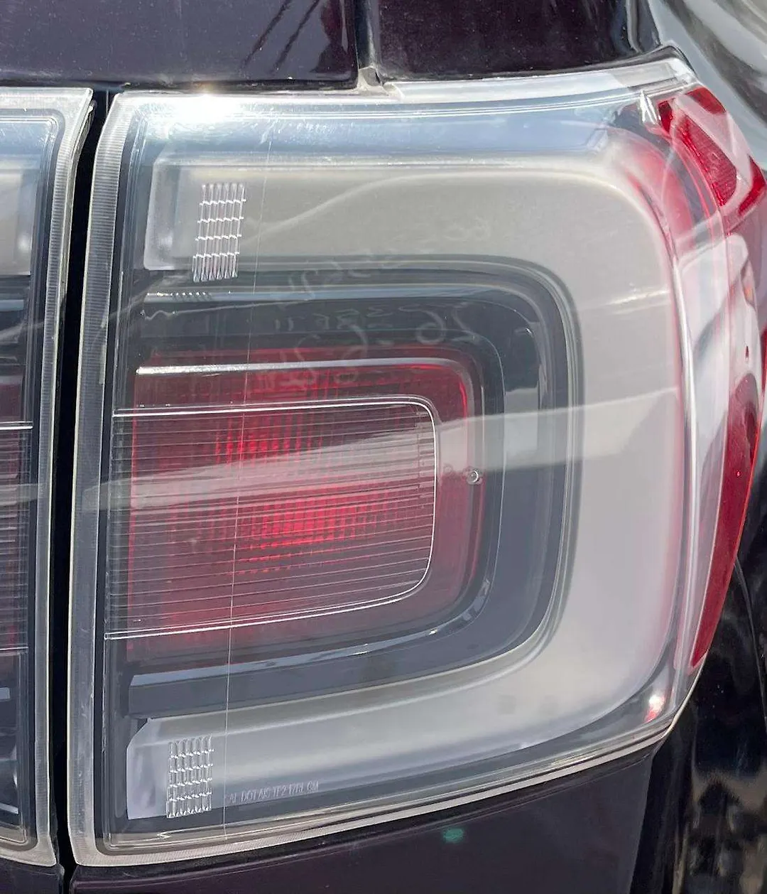 Tail Light (RH) - 2018 GMC Acadia