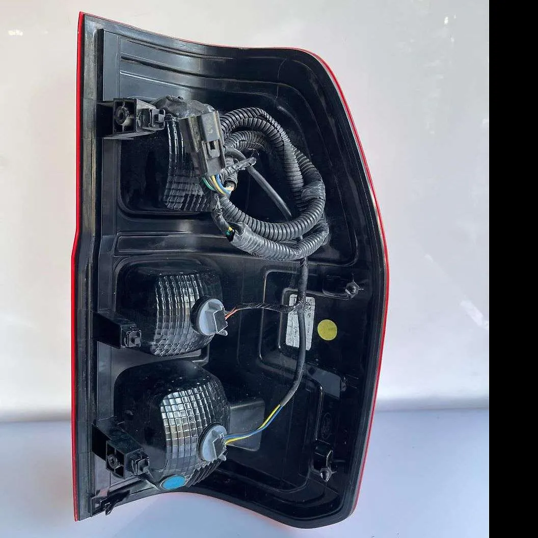 Tail Light (RH) - 2021 Ford Ranger SUPERCAB