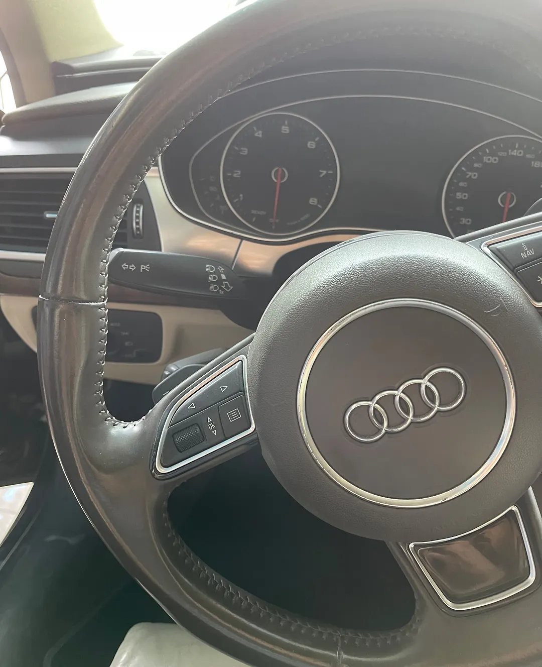Steering wheel - 2016 Audi A7