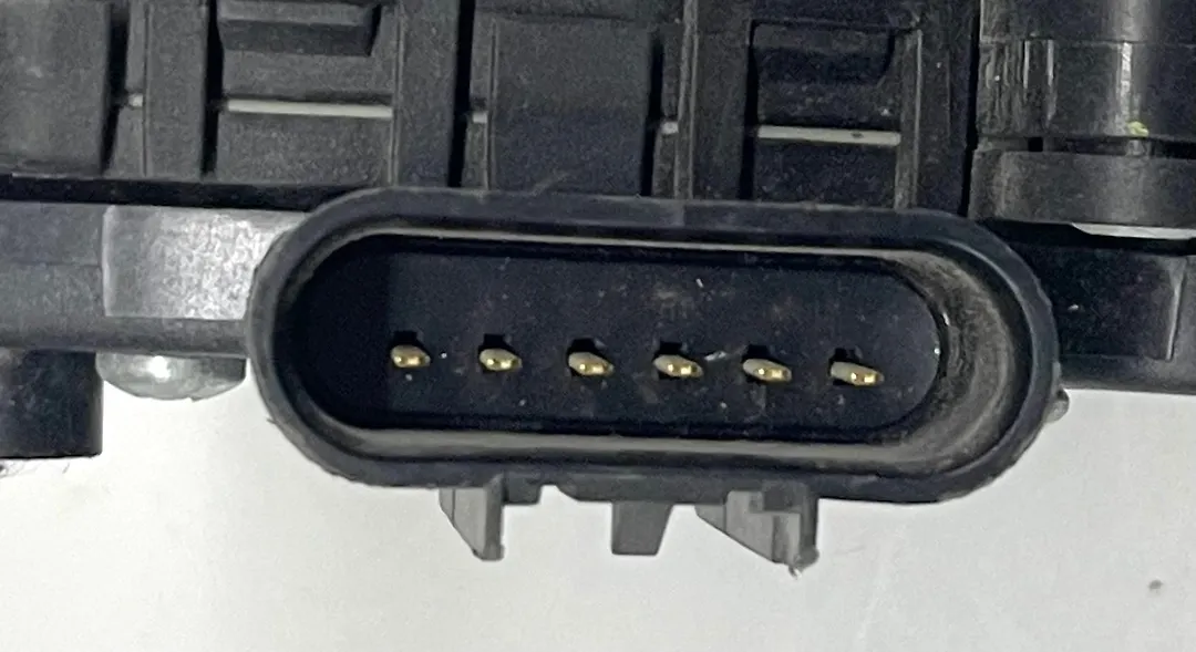 Accelerator pedal - 2014 Chevrolet SILVERADO