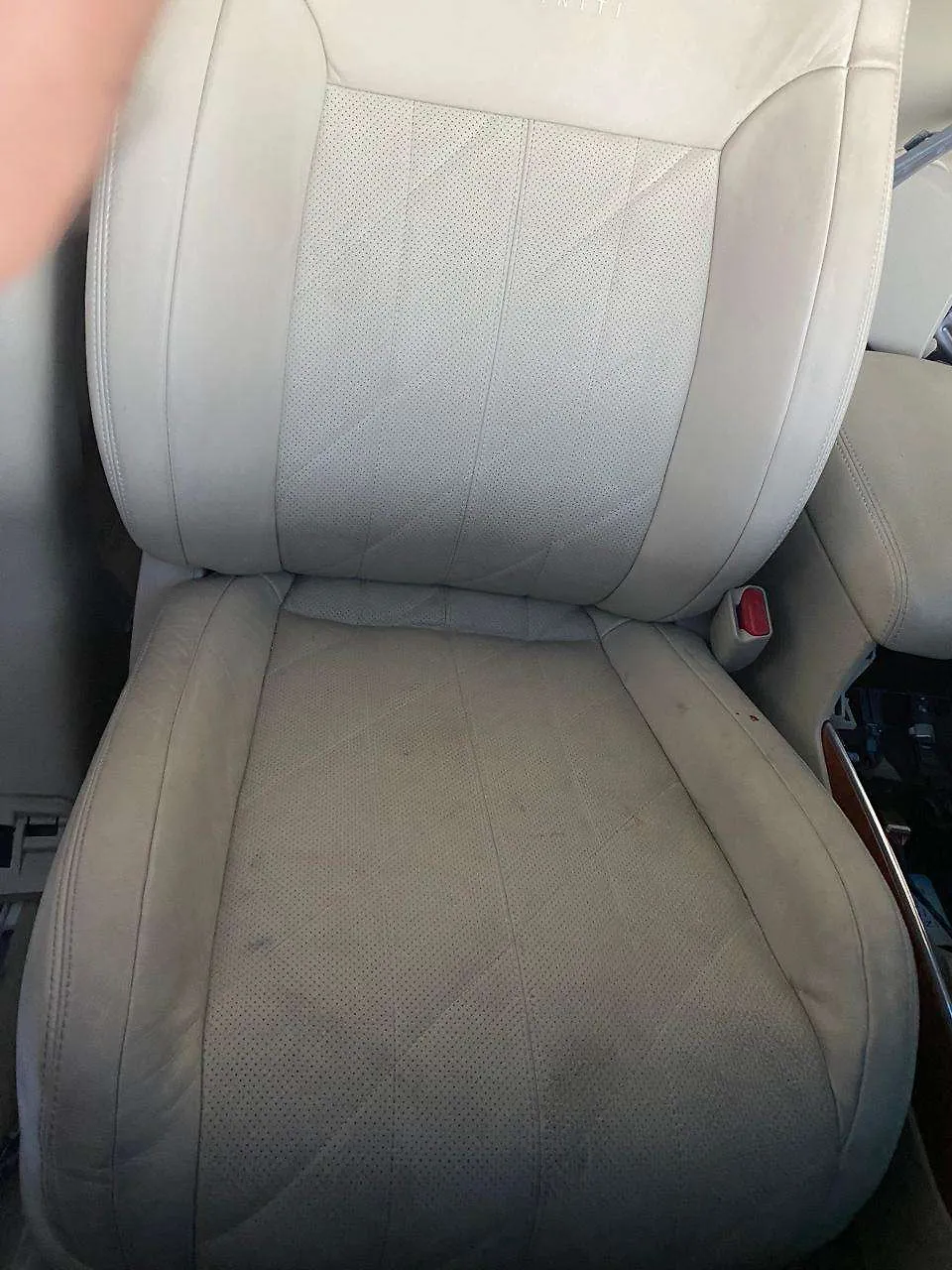 Seat Belt (RHF) - 2014 Infiniti QX70 3.7i