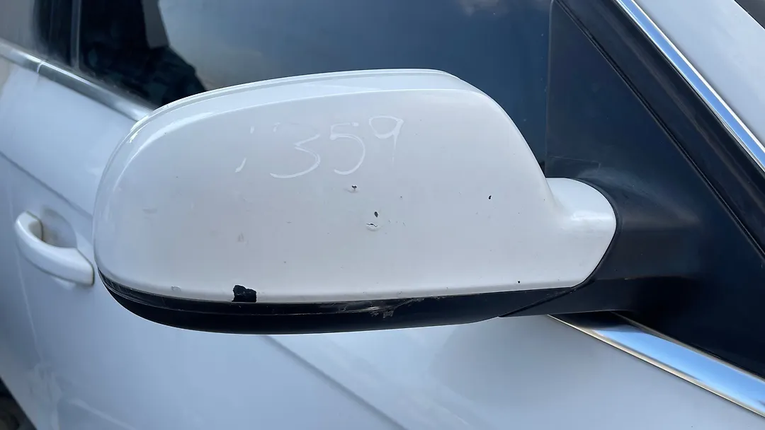 Side Mirror (RH) - 2015 Audi A4
