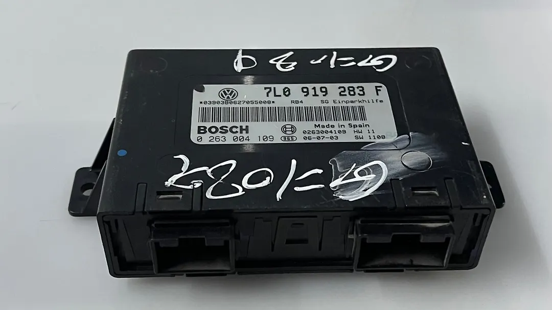 Parking Assist Control Module - 2006 Volkswagen Touareg