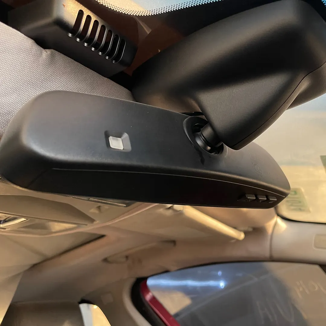 Mirror (Inner rear view) - 2013 Jaguar XF