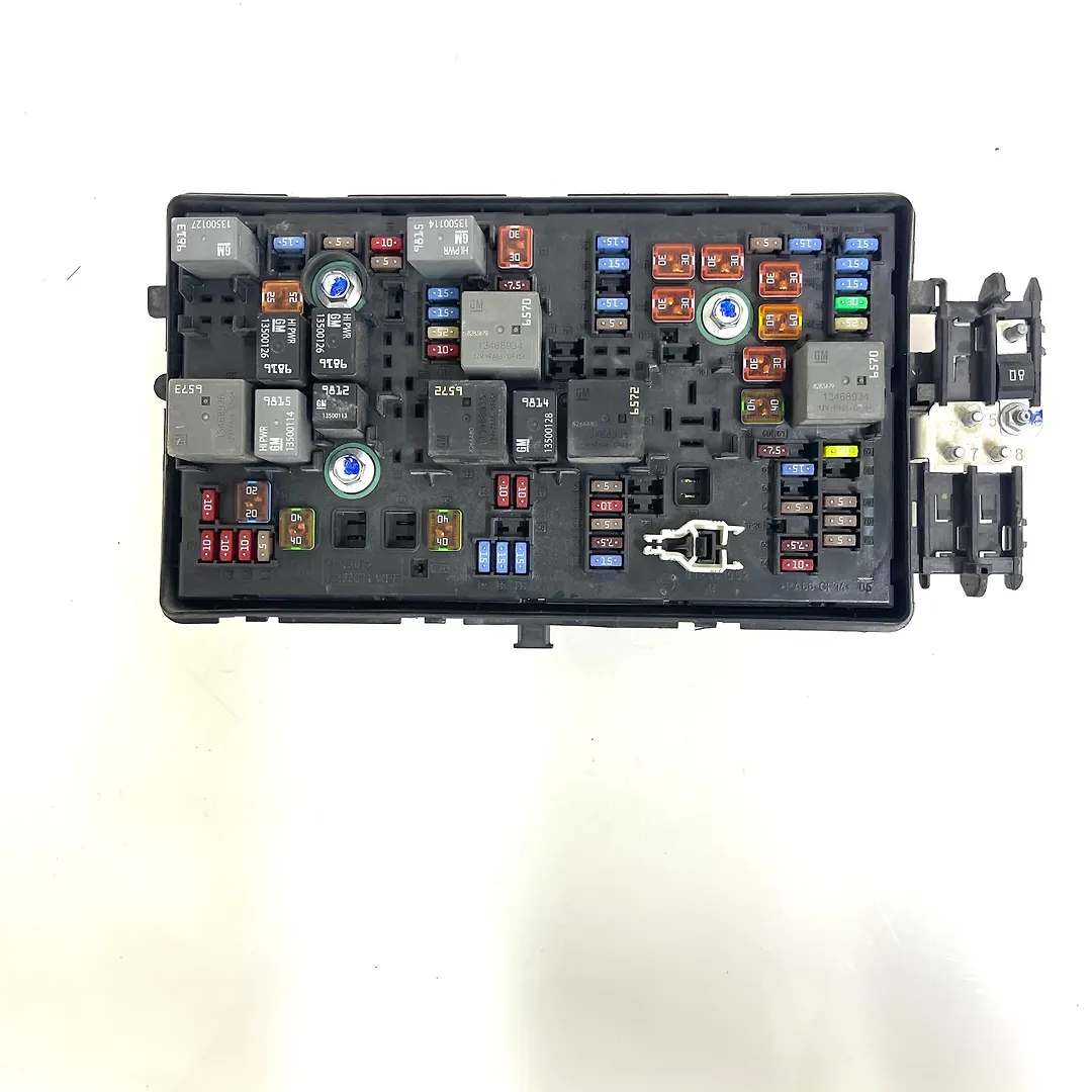 Fuse box - 2019 Cadillac XTS