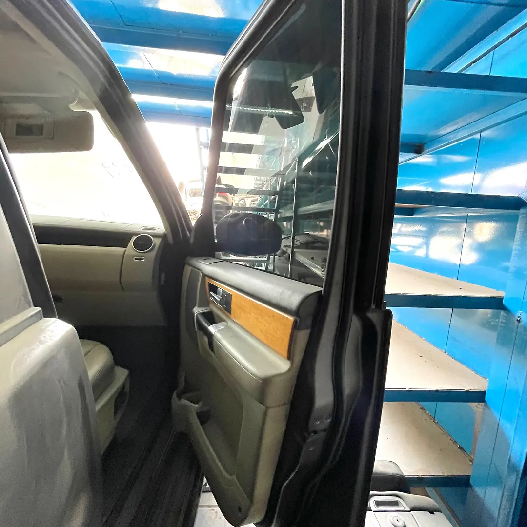Door (RHF) - 2015 Land Rover LR4